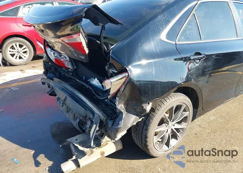 2016 Toyota Camry Xse z USA, uszkodzony, nr VIN 4T1BF1FK0GU215740